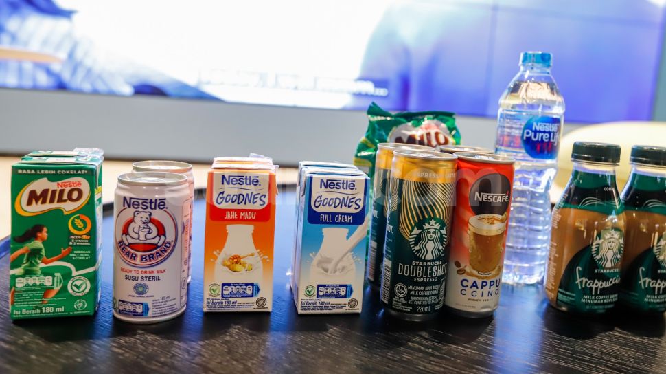 Nestlé memberhentikan ratusan pekerja Indonesia karena boikot terhadap produk Israel, yang merupakan pemecatan pertama sejak pabrik tersebut didirikan